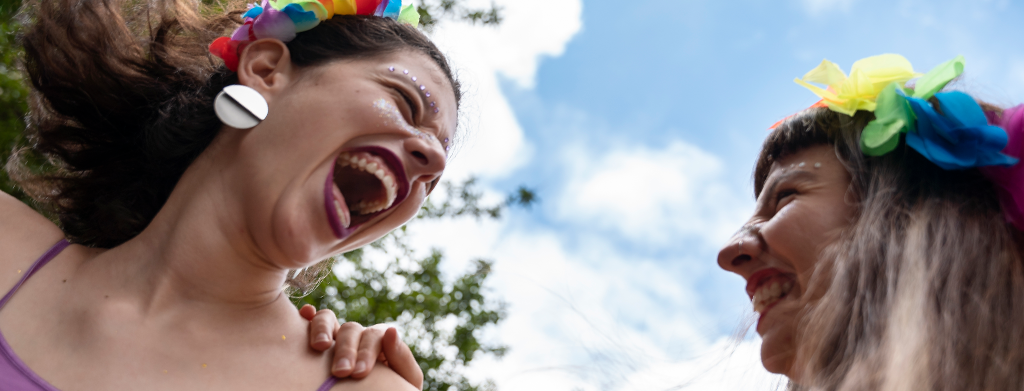 Preparação para o Carnaval: produtos essenciais para a folia