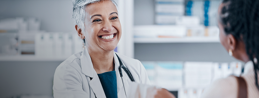 Farmácia como hub de saúde: como estruturar serviços para gerar valor e fidelização